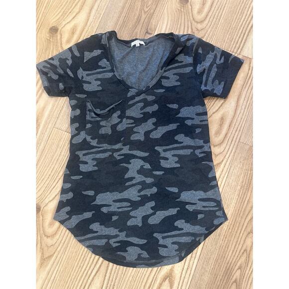 Z Supply Camo Pocket Tee women’s Small Vneck black/gray - Picture 2 of 4